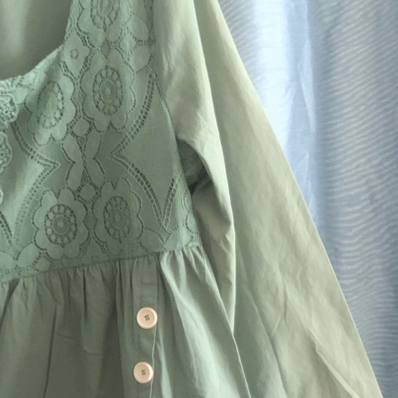 Just Fashions Now Green Peplum Blouse with Buttoned Details- l- 20” pit to pit - Picture 7 of 10